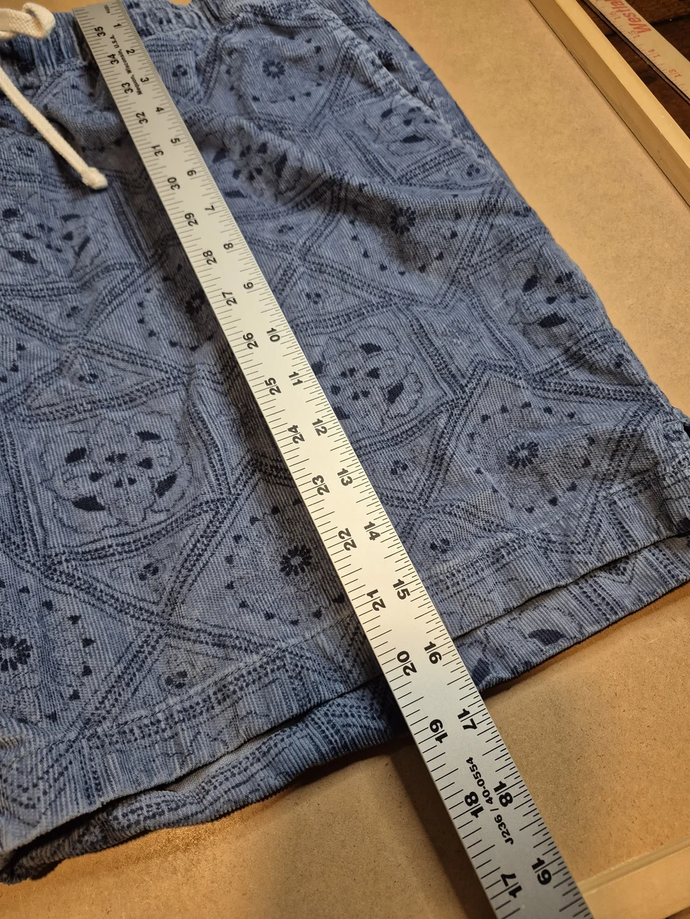 Men's Blue Patterned Elastic-Waist Swim Shorts